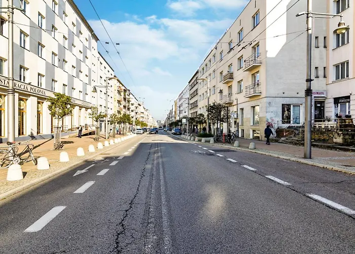 Alexandra Q4apartments *